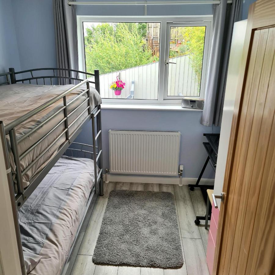 Benllech Beach Apartment *